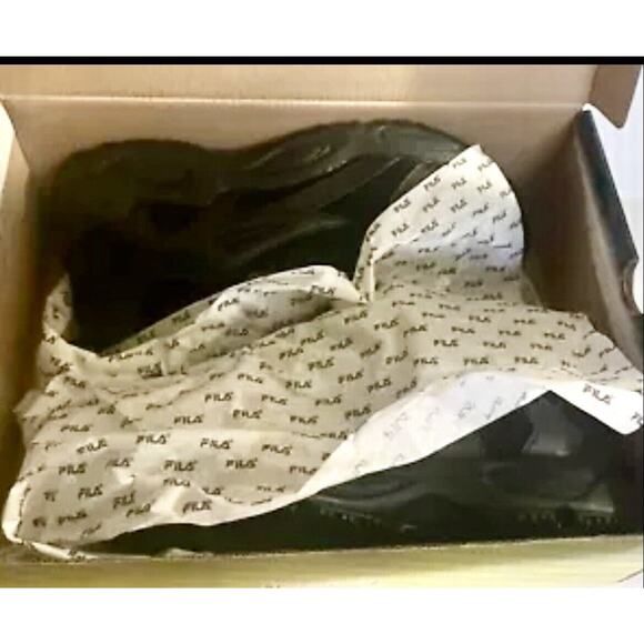 FILA MEMORY WORK Comfort Late Shift Size 11 NIB Womans Waterproof SNEAKERS Black - Picture 5 of 5